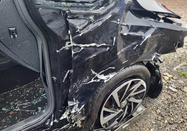 Volkswagen Golf Sportsvan cena 29900 przebieg: 24500, rok produkcji 2018 z Kolonowskie małe 92